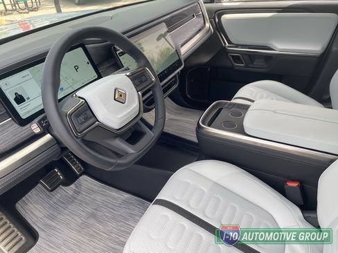Used 2024 Rivian R1S Adventure AWD/4WD image 16
