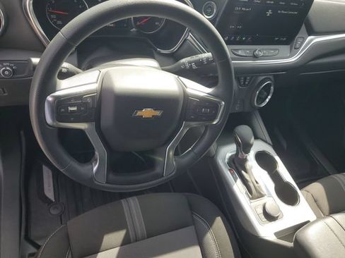 Certified 2025 Chevrolet Blazer LT w/ Midnight/Sport Edition AWD/4WD image 18
