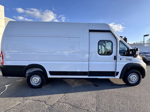 New 2024 RAM ProMaster 3500 image 9