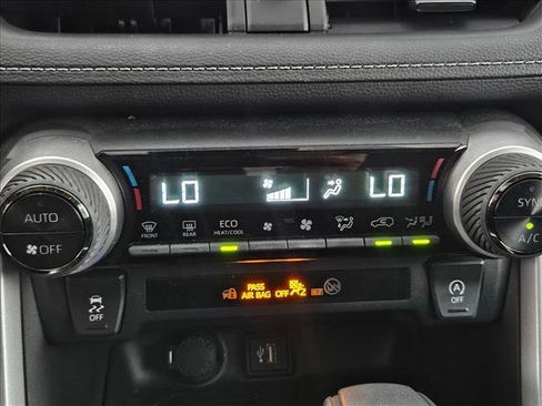 Used 2023 Toyota RAV4 XLE w/ Convenience Package image 14