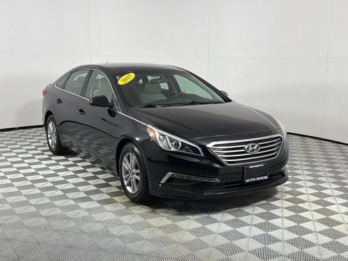 Used 2015 Hyundai Sonata SE FWD image 3