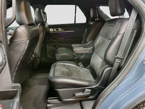 Used 2025 Ford Explorer ST AWD/4WD image 26