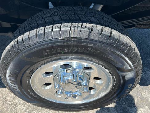 Used 2005 Ford F250 XLT AWD/4WD image 9