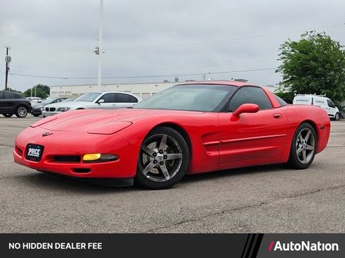Used 2002 Chevrolet Corvette Coupe w/ Preferred Equipment Group2 RWD image 1