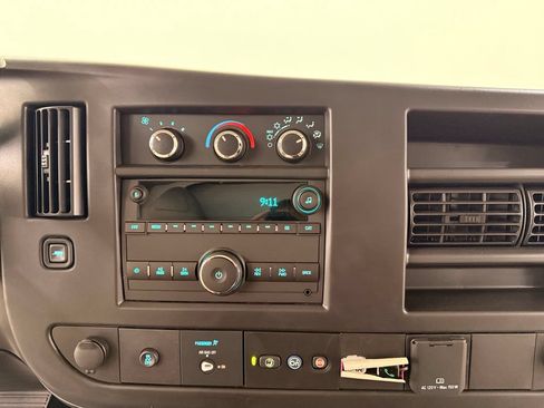 New 2025 Chevrolet Express 3500 w/ Power Convenience Package RWD image 18