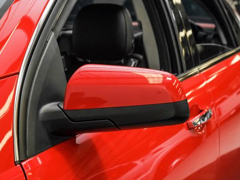 Used 2015 Chevrolet SS image 41