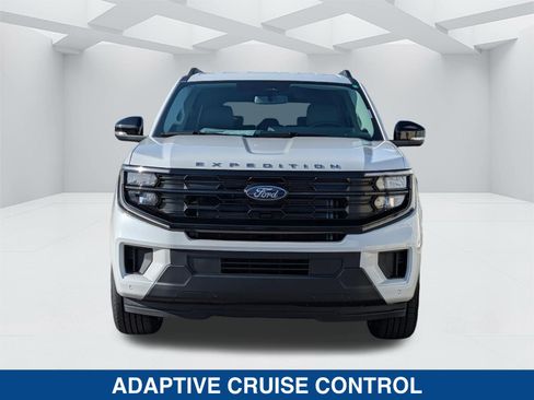 New 2026 Ford Expedition Active RWD image 10