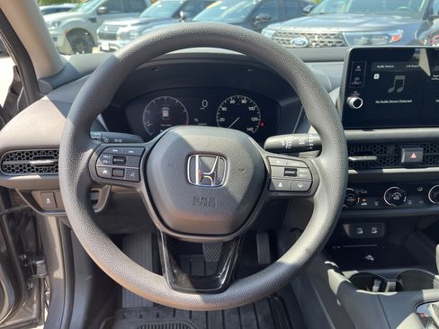 Certified 2026 Honda HR-V LX image 19