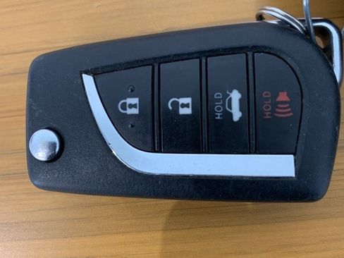 Used 2022 Toyota Corolla SE image 50