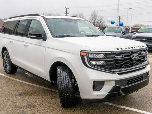 New 2025 Ford Expedition Max Platinum w/ Stealth Performance Package image 2