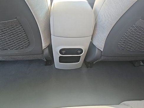 Used 2022 Hyundai Ioniq 5 SEL image 13