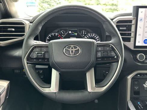 Used 2022 Toyota Tundra SR5 w/ SR5 Premium Package AWD/4WD image 7