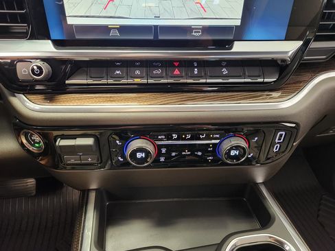 New 2026 Chevrolet Silverado 1500 RST AWD/4WD image 18