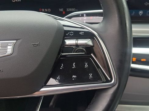 Used 2024 Cadillac Lyriq Sport AWD/4WD image 23