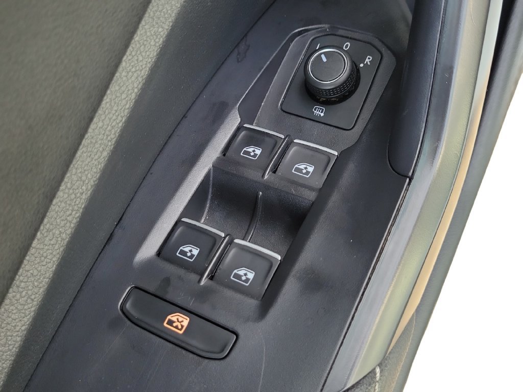 Used 2025 Volkswagen Jetta S FWD image 22