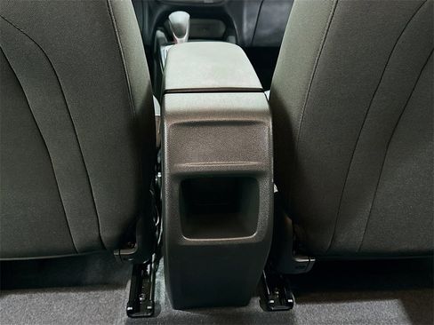 Used 2025 Chevrolet Trax LS image 25