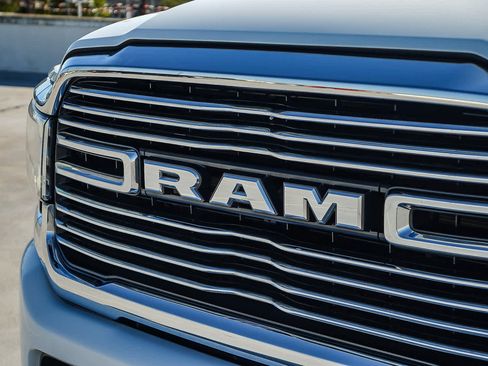 Used 2024 RAM 2500 Laramie image 10