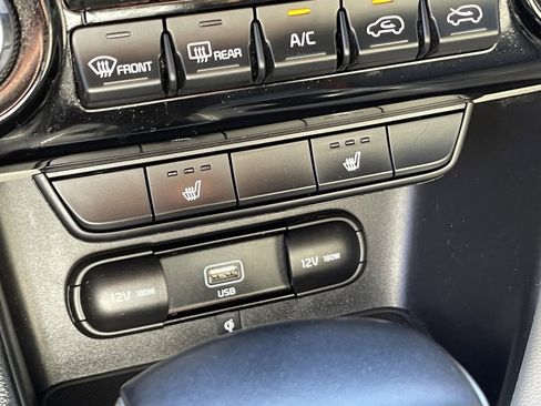 Used 2022 Kia Sportage Nightfall Edition w/ Nightfall Fwd Premium Package image 17