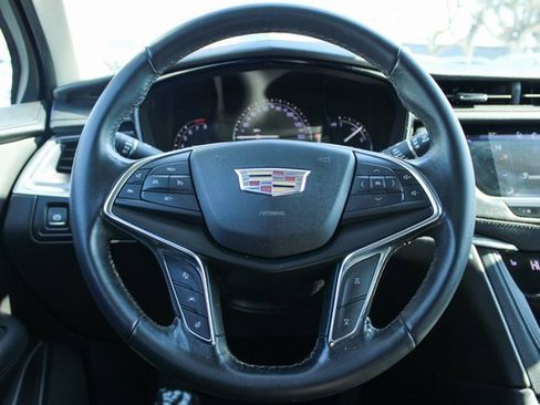 Used 2019 Cadillac XT5 Luxury image 22