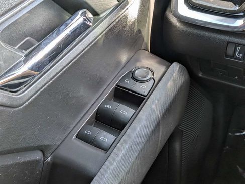 Used 2025 GMC Canyon Elevation w/ Convenience Package RWD image 17