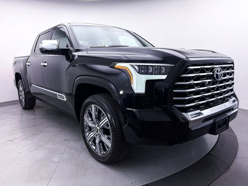 Used 2024 Toyota Tundra Capstone AWD/4WD image 13
