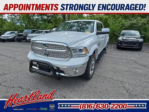 Used 2017 RAM 1500 Laramie AWD/4WD image 1