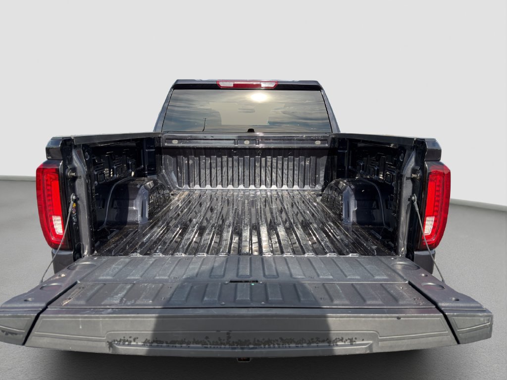 Used 2026 GMC Sierra 1500 SLT AWD/4WD image 30