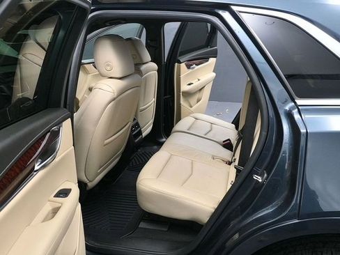 Used 2019 Cadillac XT5 Luxury image 10