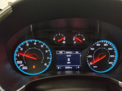 Used 2021 Chevrolet Equinox LS w/ LS Convenience Package image 23