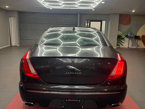 Used 2015 Jaguar XJ RWD image 6