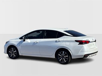 New 2025 Nissan Versa SV w/ Trunk Package