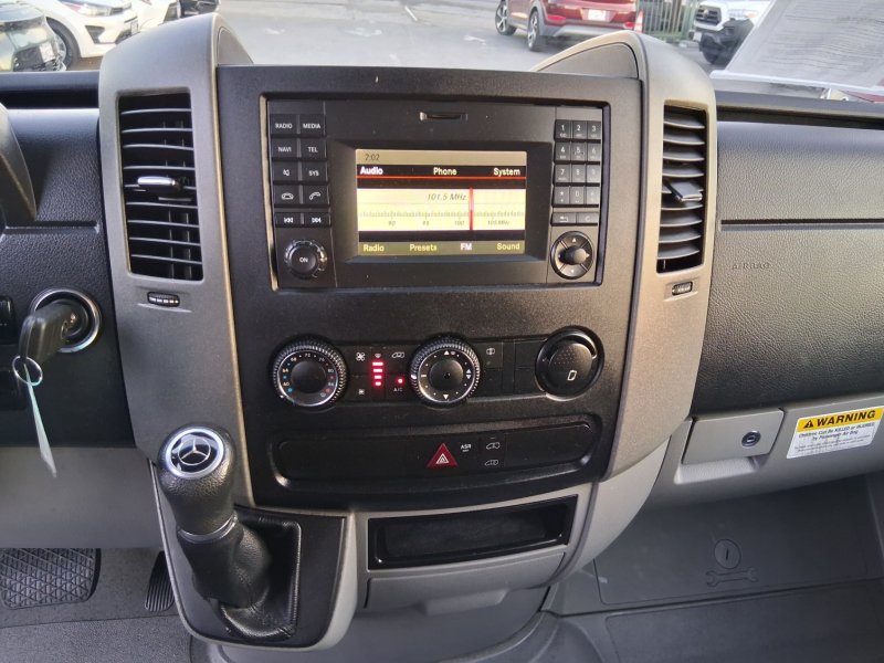 Used 2017 Mercedes-Benz Sprinter 3500 image 9