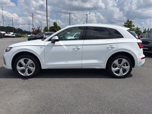 Used 2022 Audi Q5 2.0T Premium Plus w/ Premium Plus Package AWD/4WD image 5