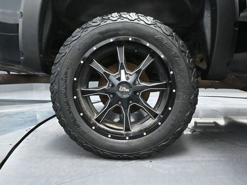 Used 2012 GMC Sierra 1500 SLE image 16