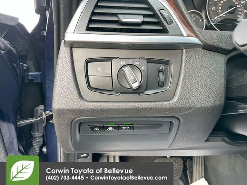 Used 2019 BMW 440i xDrive Coupe w/ M Sport Package image 11