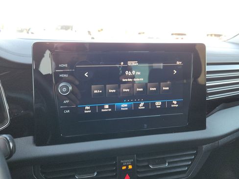 Used 2025 Volkswagen Jetta S image 19