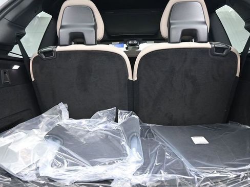 New 2026 Volvo XC90 B6 Core w/ Protection Package Premier image 30