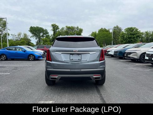 Used 2022 Cadillac XT5 Premium Luxury w/ LPO, Floor Liner Package AWD/4WD image 12
