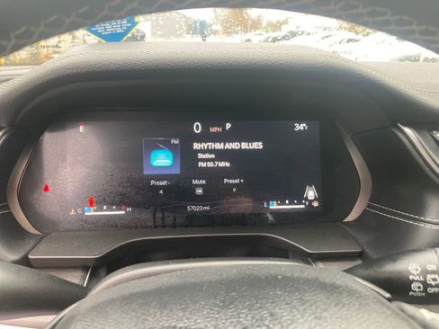 Used 2022 Jeep Grand Cherokee Limited image 19