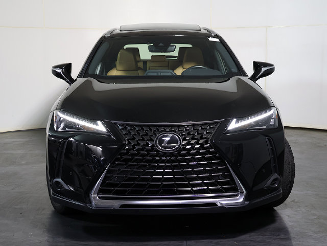 Used 2024 Lexus UX 250h AWD w/ Premium Package image 9