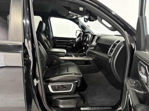 Used 2022 RAM 1500 Laramie w/ Sport Appearance Package AWD/4WD image 16