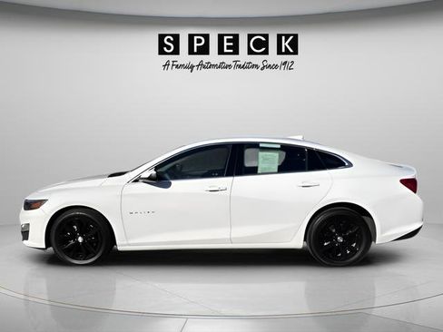 Used 2024 Chevrolet Malibu LT image 2