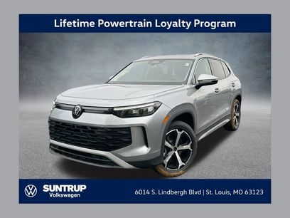 New 2025 Volkswagen Tiguan SE