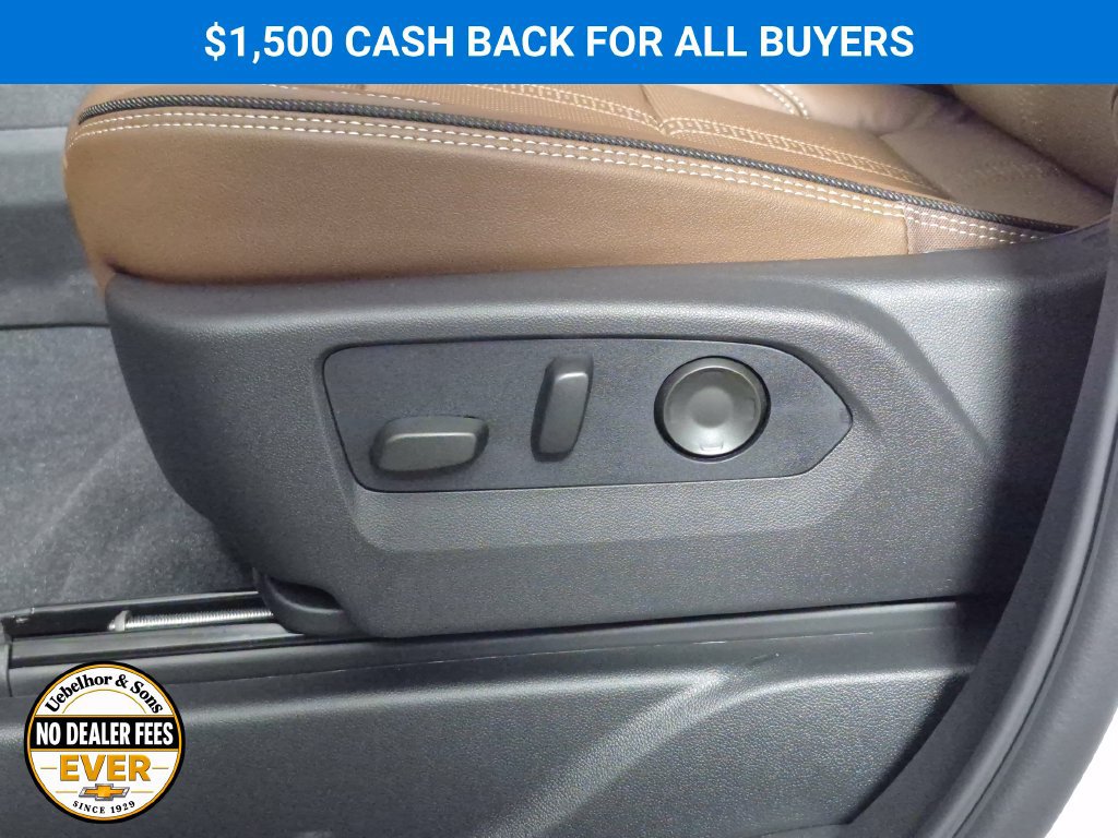 New 2026 Chevrolet Tahoe High Country w/ Sun And Tow Package AWD/4WD image 17