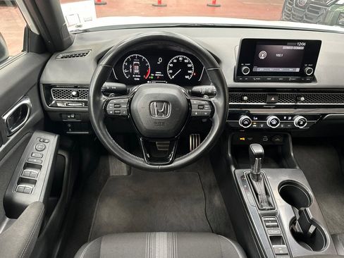 Used 2023 Honda Civic Sport image 18