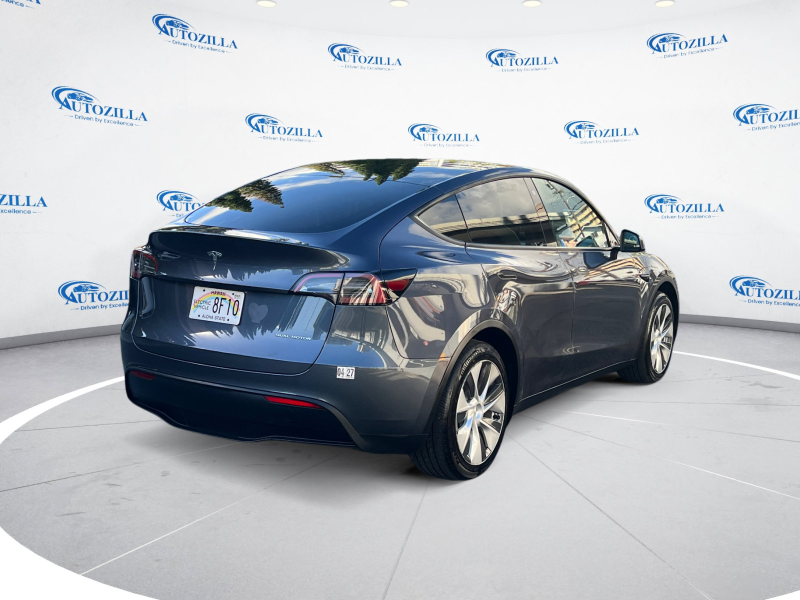 Used 2023 Tesla Model Y AWD image 5