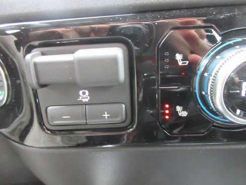 New 2026 GMC Sierra 1500 Elevation image 20