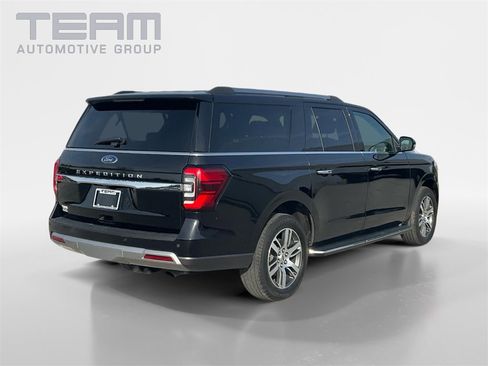 Used 2023 Ford Expedition Max Limited image 7