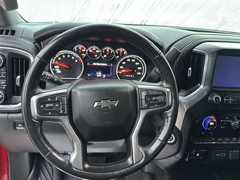 Used 2021 Chevrolet Silverado 1500 RST image 24