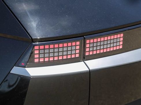 Certified 2023 Hyundai Ioniq 5 SEL RWD image 10